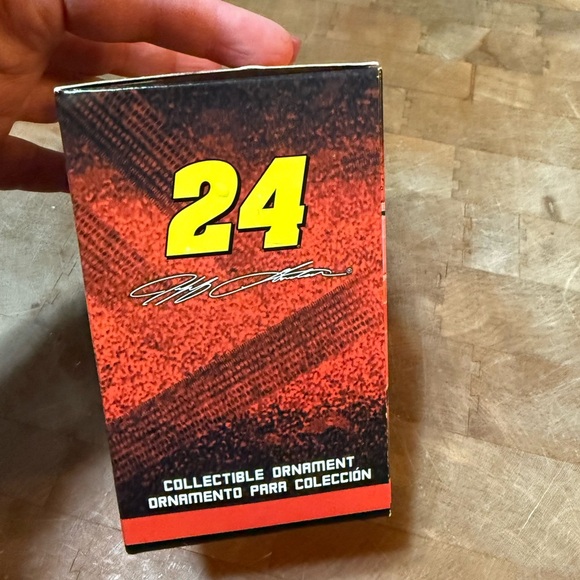 2008 Jeff Gordon #24 Race Car NASCAR Christmas Ornament New in Box - Picture 5 of 11